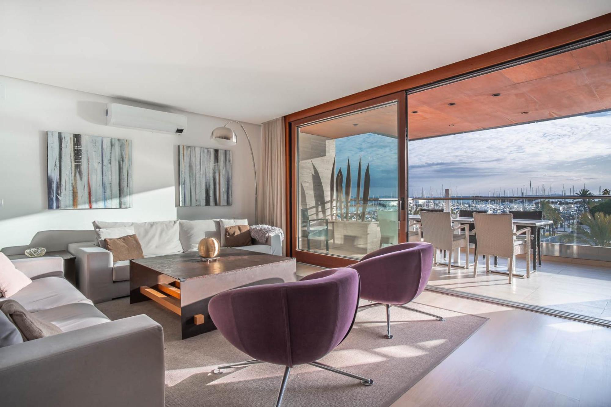 Luxury Sea View Apartment In Puerto De Alcudia Екстер'єр фото